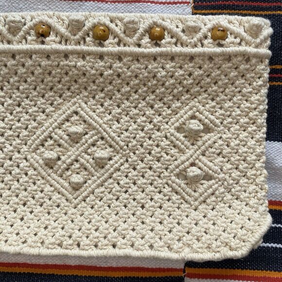 Vintage 1970’s Crochet Macrame Clutch Wristlet Handbag. Flex Frame. Never Used. - Picture 10 of 15